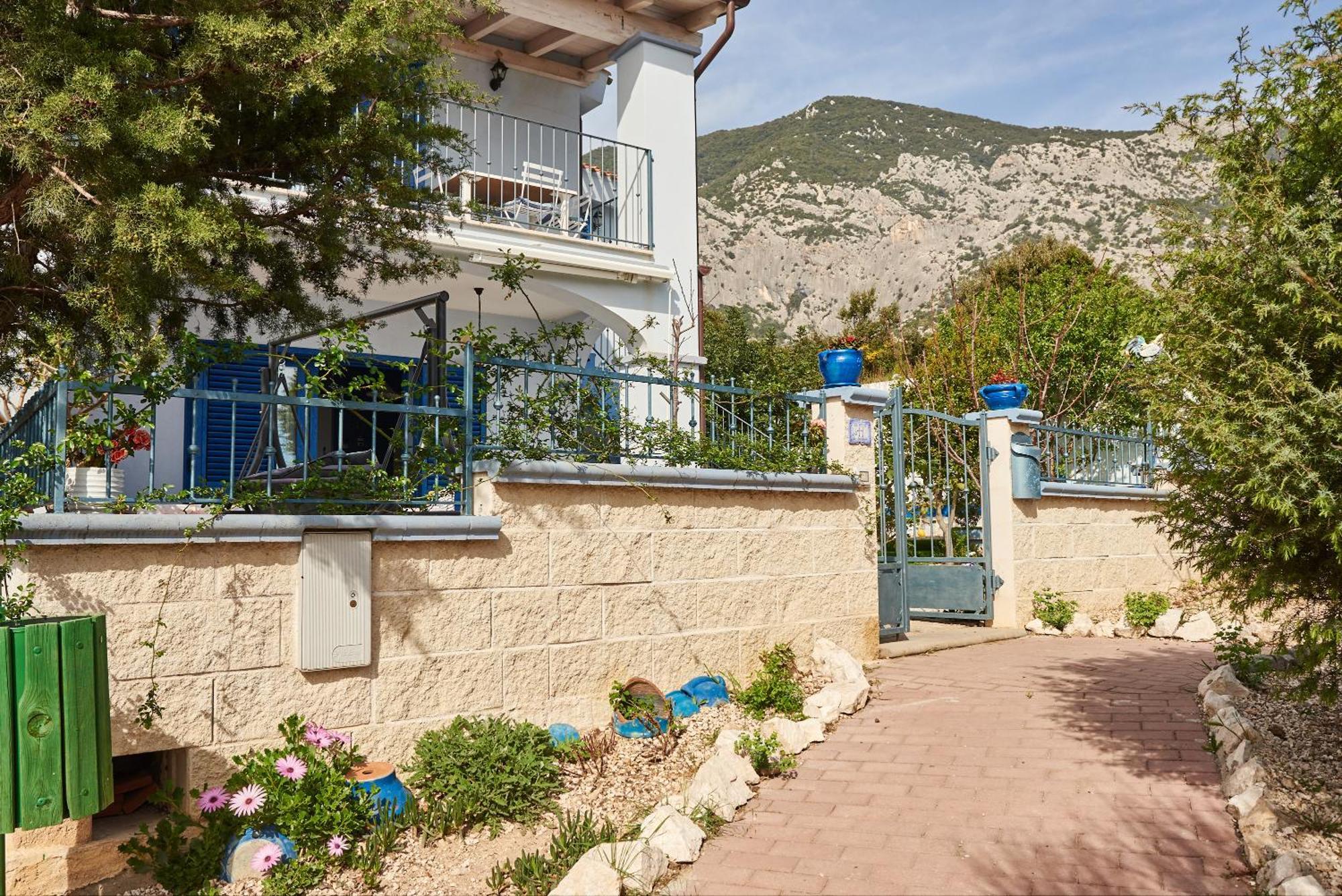 Апартаменти Casa Azzurra Кала-Гононе Екстер'єр фото